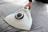 レイコップ史上最高かも!? コードレスになった「レイコップRX」の操作性とゴミ取り性能がバツグンすぎる!