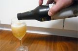 缶ビールがお店の味に! ボタンひとつで”極上の泡”が出る