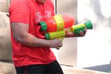 スプラトゥーンのブキ「スプラシューター」が水鉄砲になった!