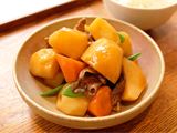 和食に革命!? これ1本で、肉じゃがの味つけが決まるソース!
