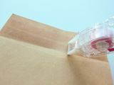 1分以内なら貼りなおしが可能! 画期的なテープのり登場!