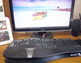 手首の疲れが全然違う! 人間工学に基づいたキーボード