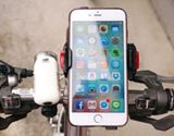 自転車乗りにオススメ! ホールド性抜群のスマホホルダー
