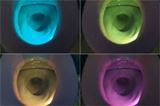 「トイレ用のLEDライト」を設置したらムーディーになりすぎたw