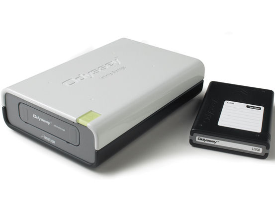 Odyssey Dock and 80GB Cartridge �̐��i�摜