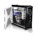 [Xpressar with Black Xaser VI] マイクロコンプレッサー冷却システム「Xpressar」を搭載したPCケース。市場想定価格は99,800円