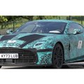 アストンマーティン DBS 後継 V12スーパーカーのプロトタイプ(スクープ写真)