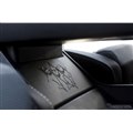 �I�y���ԂɉB���ꂽ�u�T���v�͐V�^�d��SUV�w�O�����h�����h�x�ɂ�