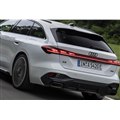 アウディ A5 アバントTFSI e-hybrid quattro S line