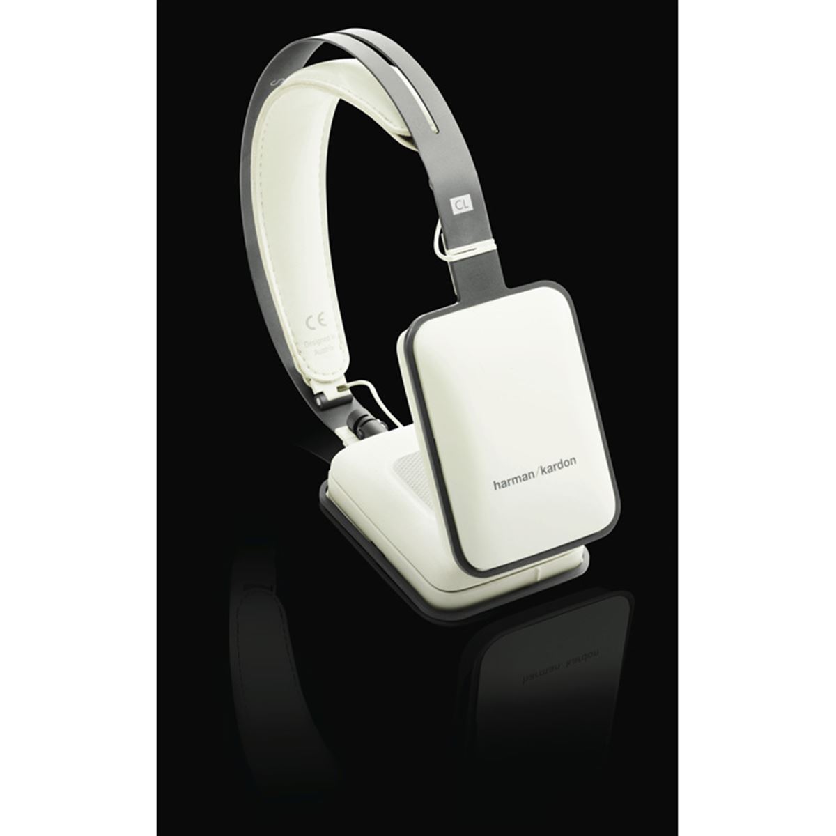 harman kardon、アップル製品対応ヘッドセット2機種にホワイトモデルを