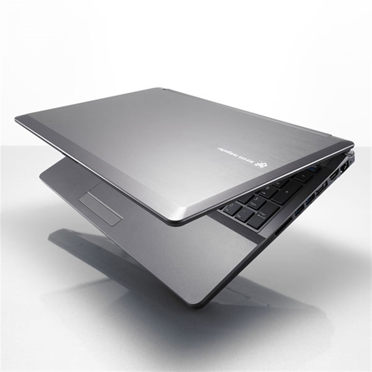 マウス、第4世代Core i7を搭載した15.6型ノートPC - 価格.com