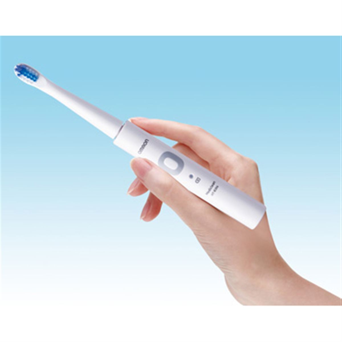 オムロン、音波式電動歯ブラシ「メディクリーン」の最軽量モデル