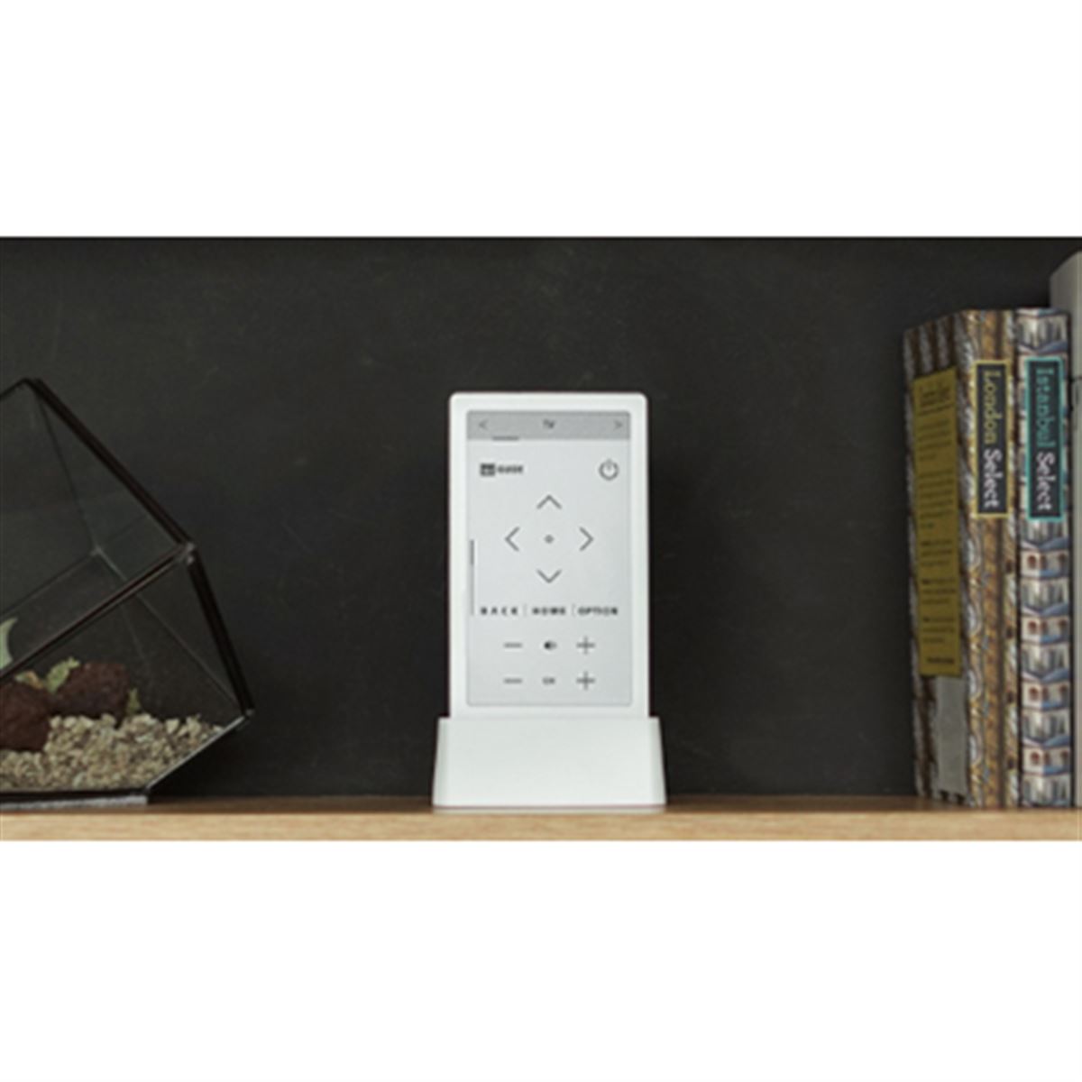 ソニー、学習リモコン「HUIS REMOTE CONTROLLER」専用クレードル