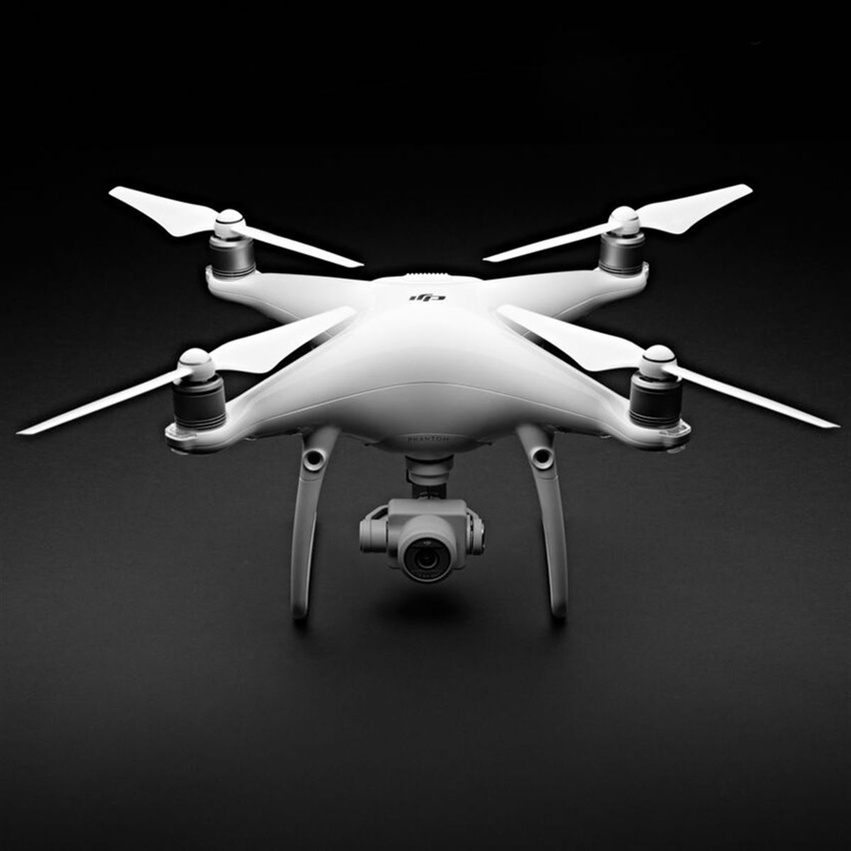 DJI、2000万画素の1型センサー搭載ドローン「Phantom 4 Advanced」 - 価格.com