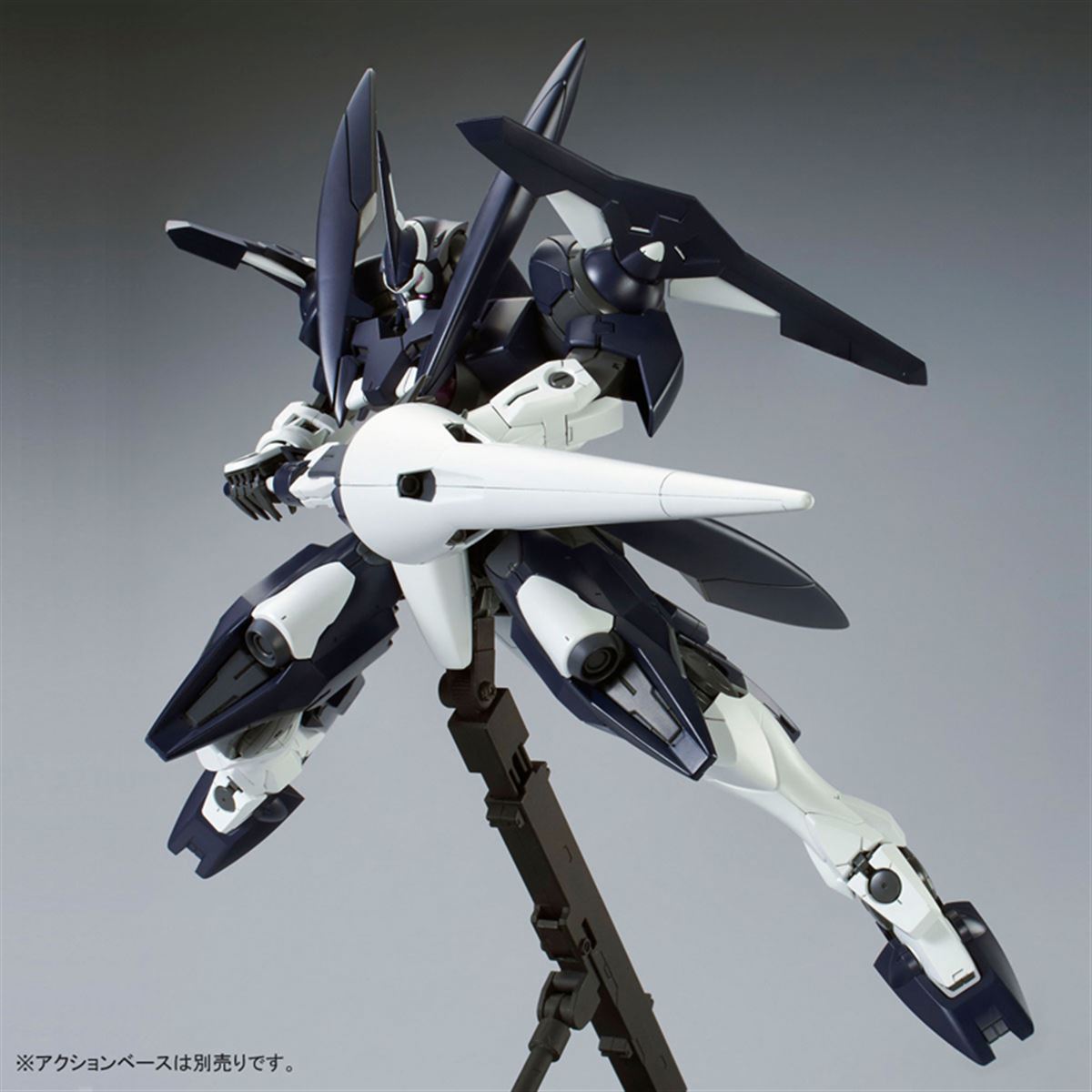 機動戦士ガンダム00V」アドヴァンスドジンクスを再現したMG 1