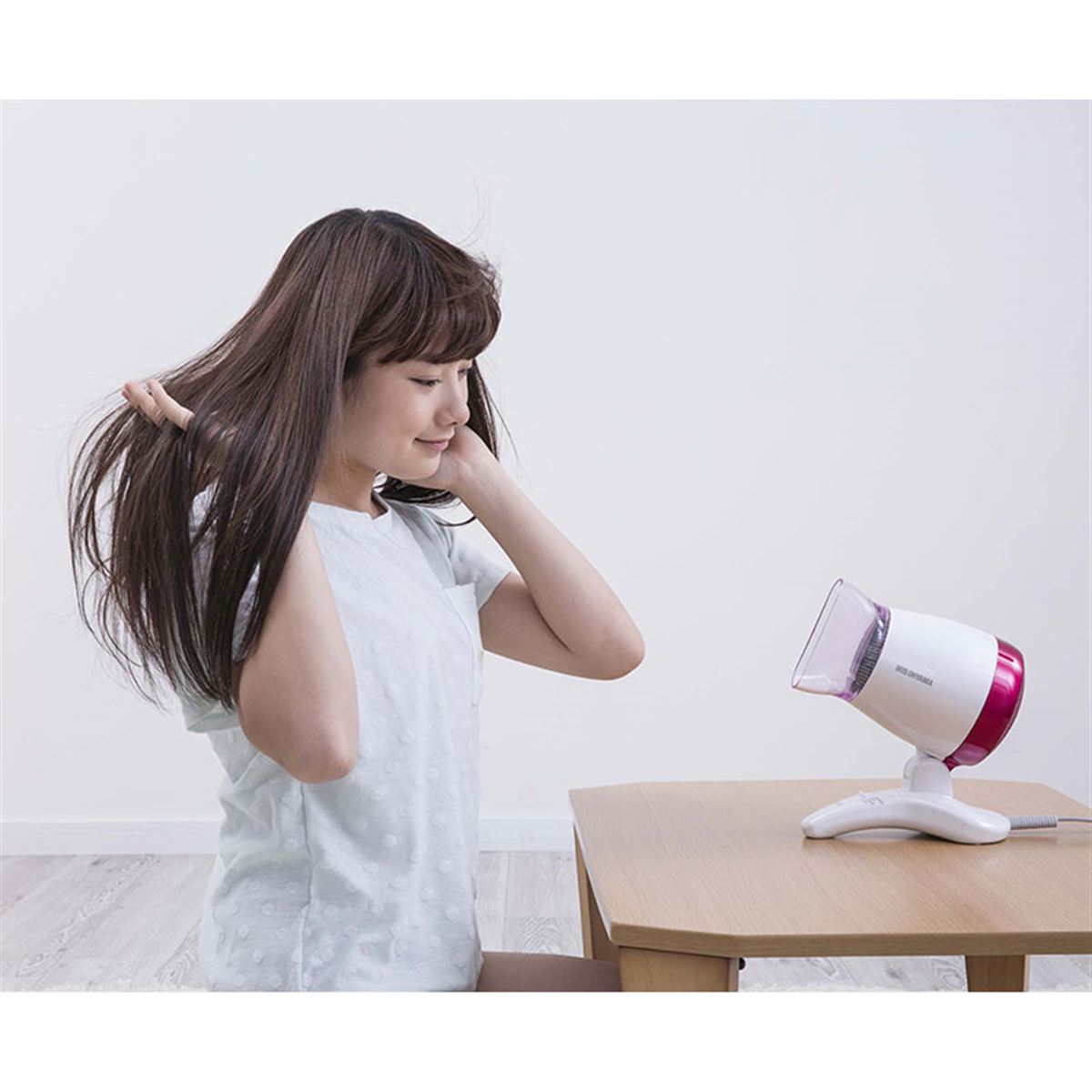 IRIS OHYAMA ハンドヘルド ヘアドライヤー  HDR-S1-P Amazon.co.jp: アイリスオーヤマ ドライヤー 置き型 ハンズ