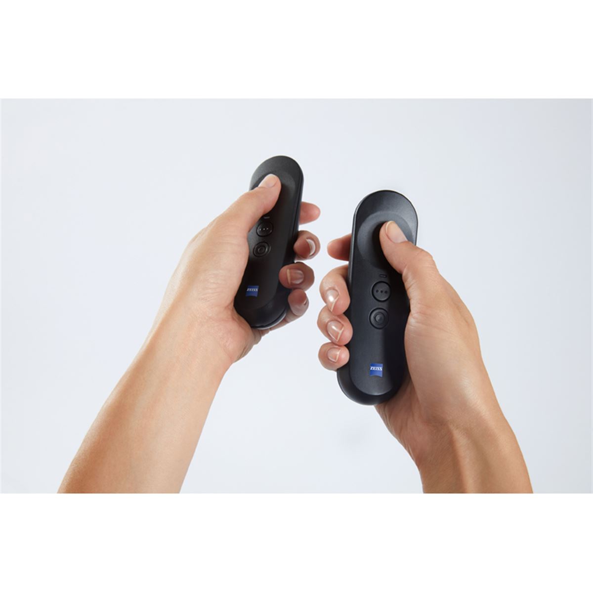 VR ONE Plus [カールツァイス スマートフォン対応型VRヘッドセット (Google Cardboard対応)] Amazon | VR ONE Plus [カールツァイス スマートフォン対応型VR
