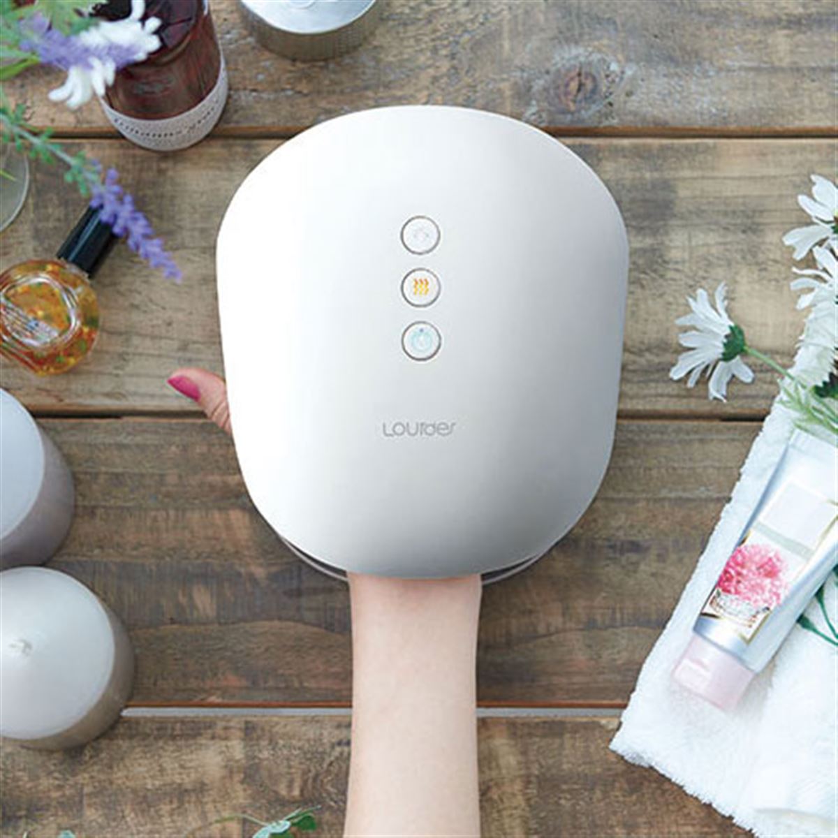 アテックス、指一本ずつを包み込むエアハンドマッサージャー - 価格.com