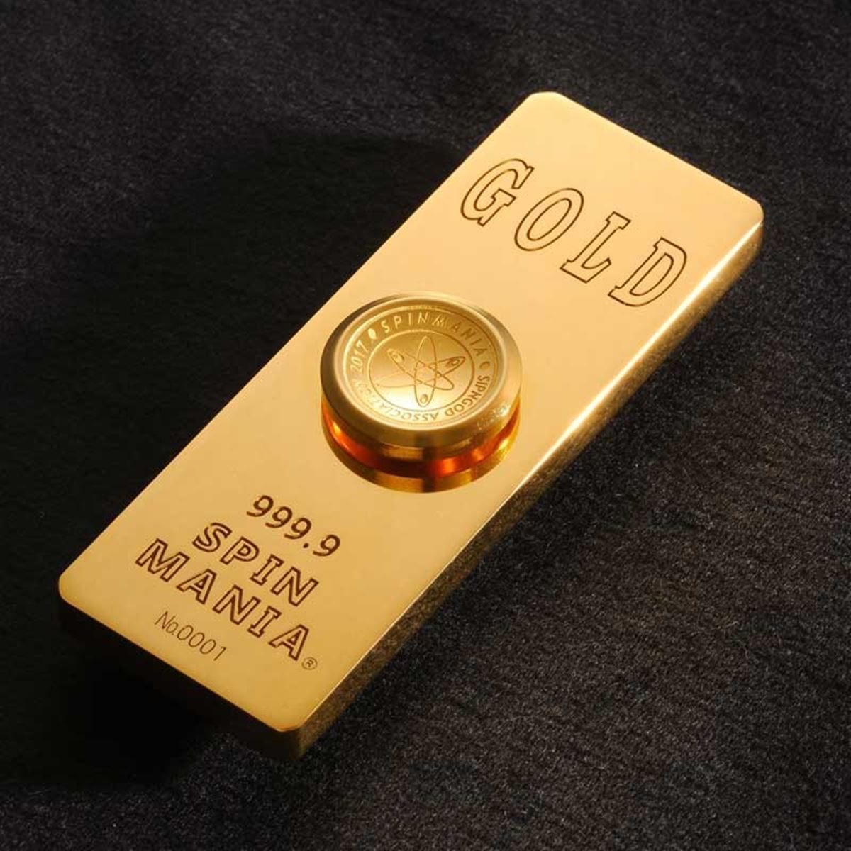 400万円で発売、純金24Kを使ったハンドスピナー「Spin GOD」 - 価格.com