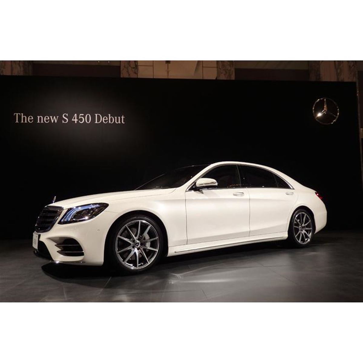 メルセデス・ベンツ、新型直6エンジン搭載の「S450」を発表 - 価格.com