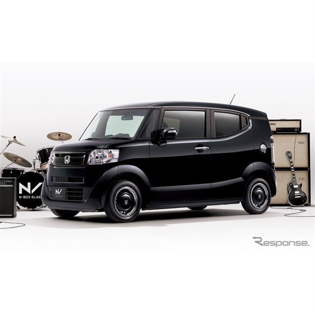 ホンダ N-BOXスラッシュ、黒基調の特別仕様車「インディロックスタイル