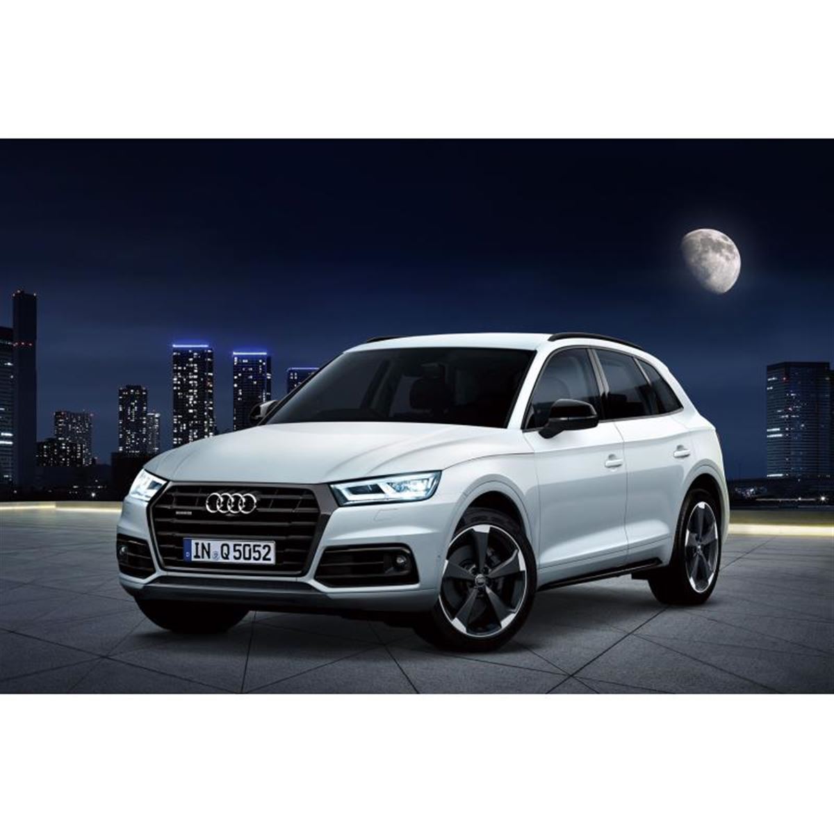 アウディ純正　カスタムブラックエディション A1 A4 A5 A6 Q5 ブラックパーツをまとう 「アウディQ5」の限定車発売 - 価格.com