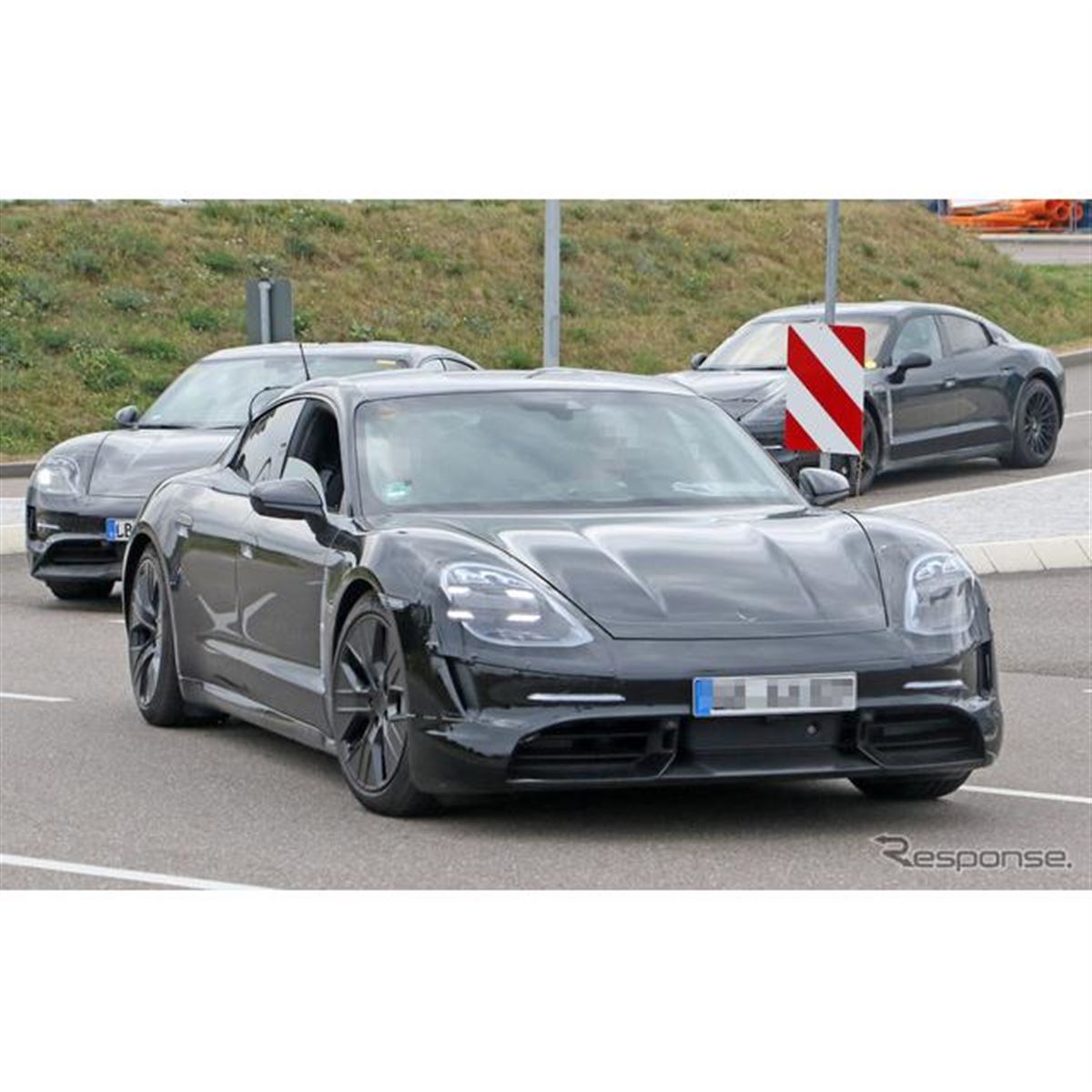 トミファク ポルシェ タイカン ヘッドライト右 OEM 20-23