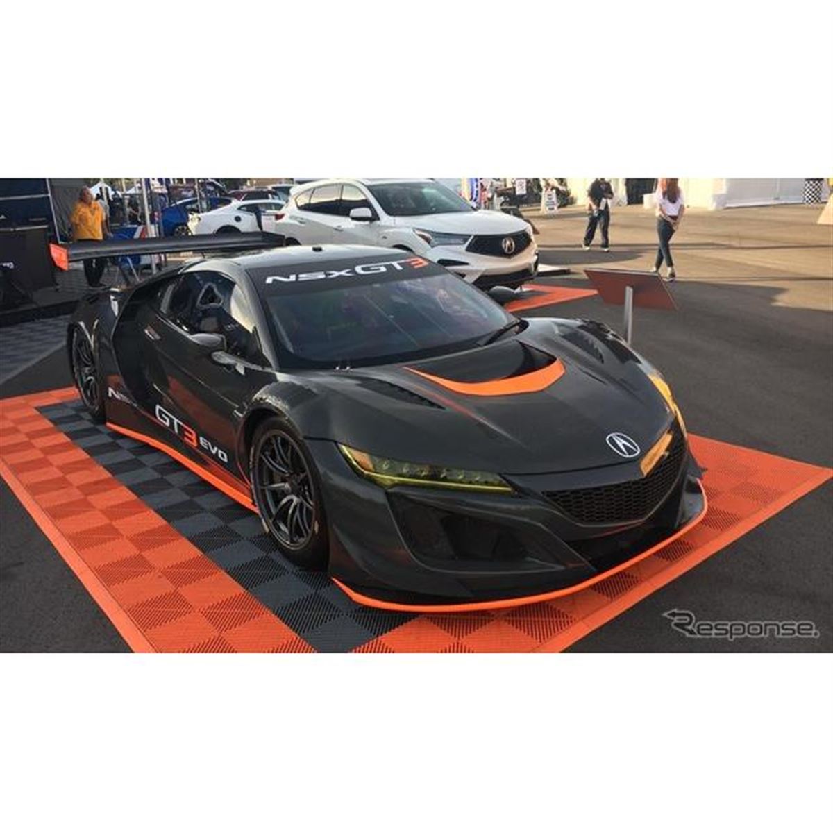 ホンダ NSX GT3 に「エボ」、改良新型のデザインを反映…SEMA 2018
