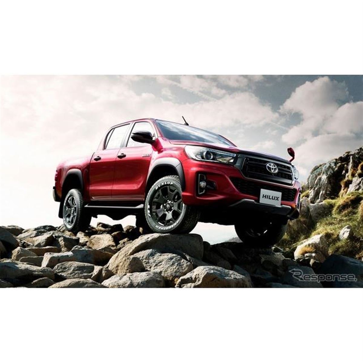 トヨタ ハイラックス、誕生50周年記念「ブラックラリーエディション