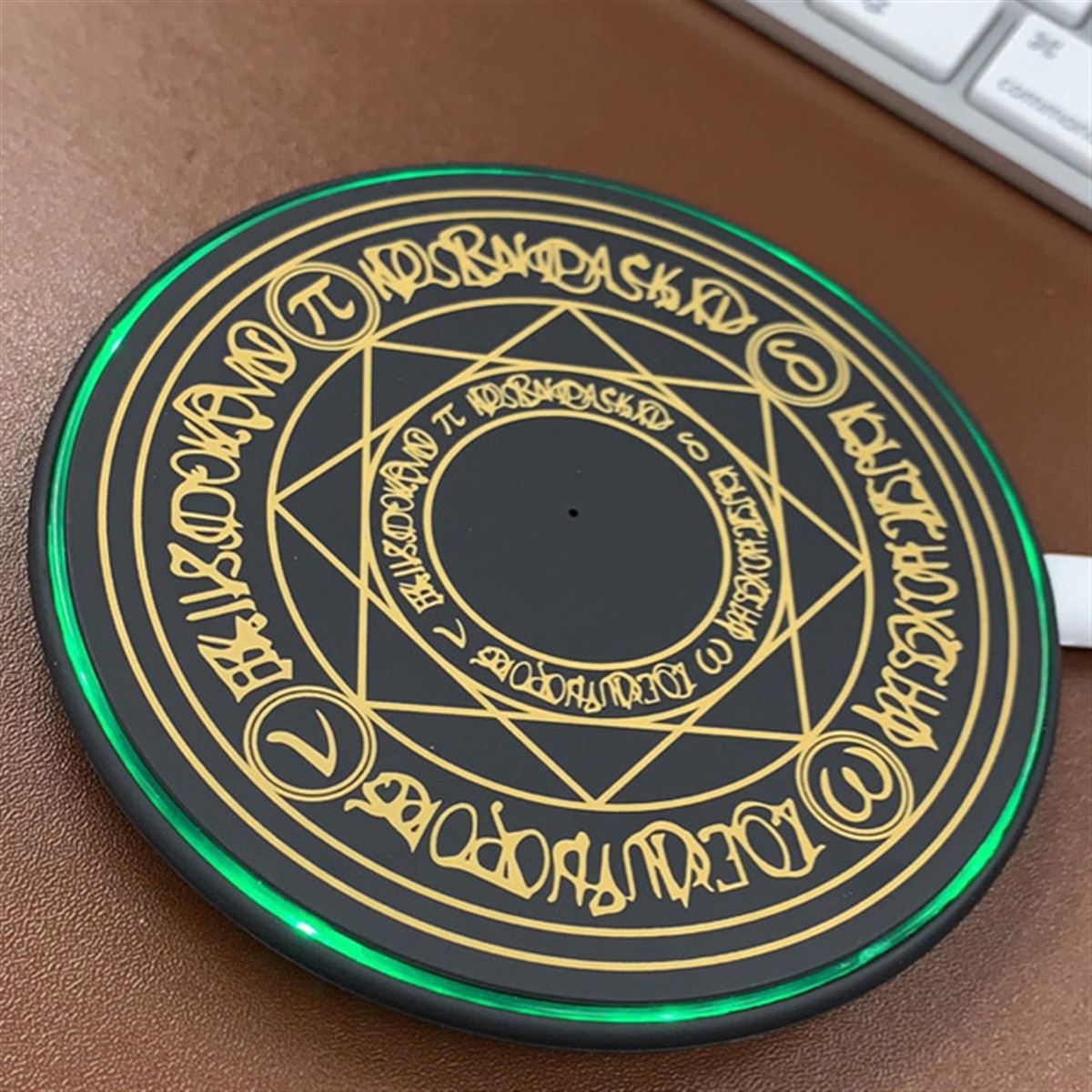 サマナーズウォー 召喚魔法陣型オリジナル充電器 サマナーズウォー 召喚魔法陣型のオリジナル充電器