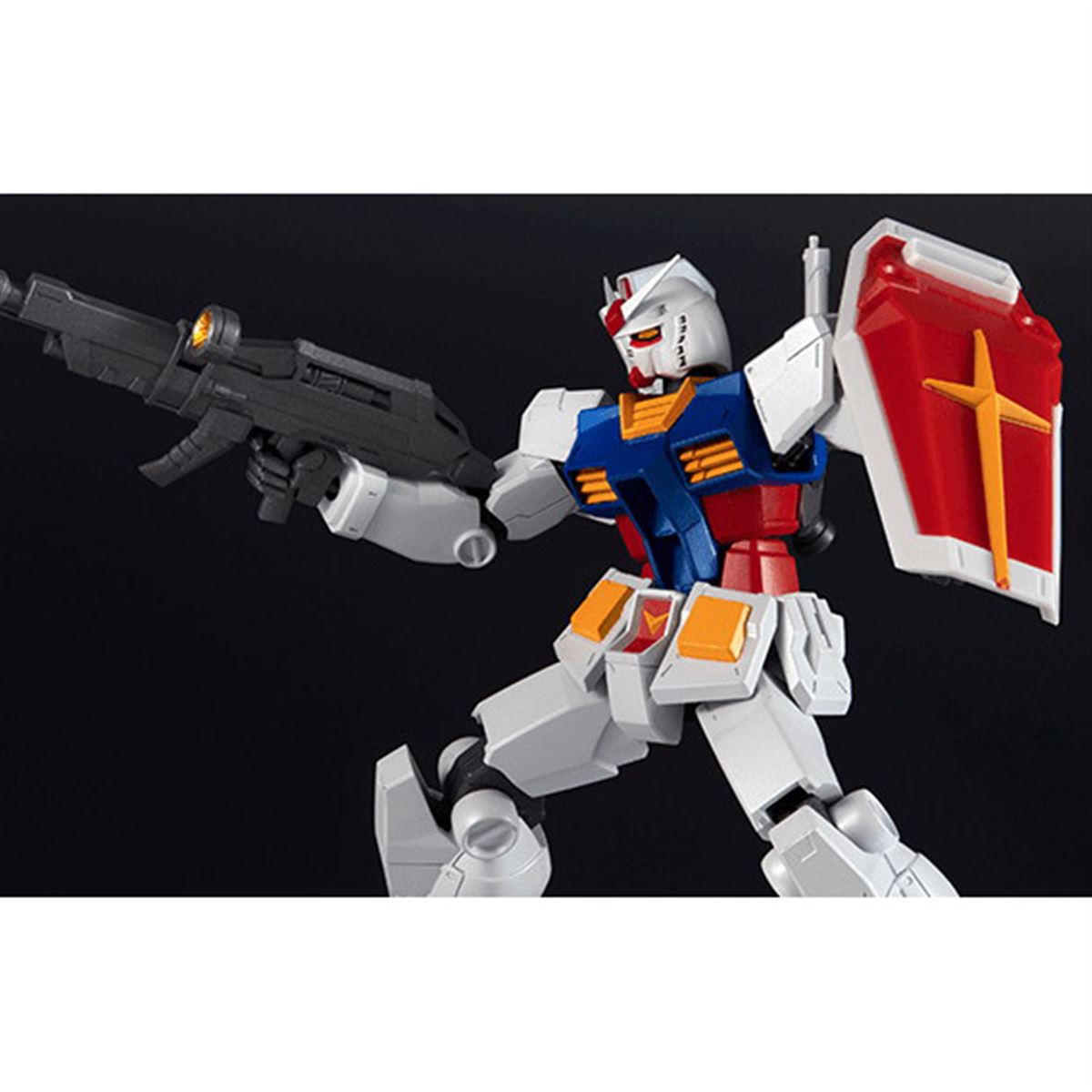 バンダイ、“世界標準6インチ”の新ガンダムフィギュア「GUNDAM