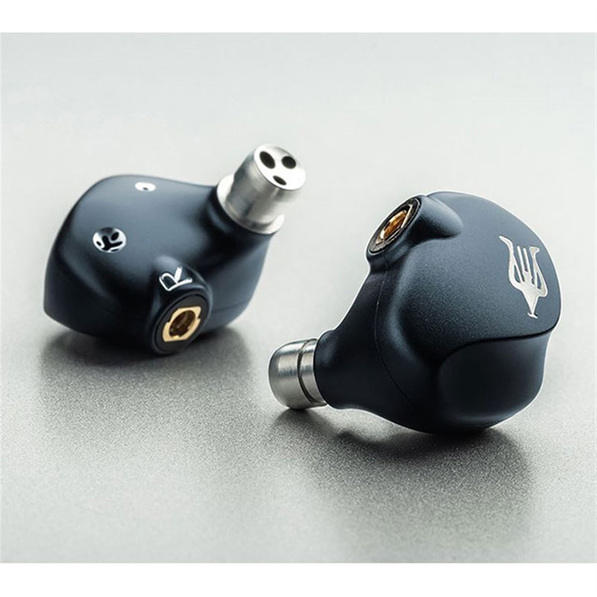 Meze Audio RAIPENTA イヤホン　美品 Meze Audio RAIPENTA – e☆イヤホン