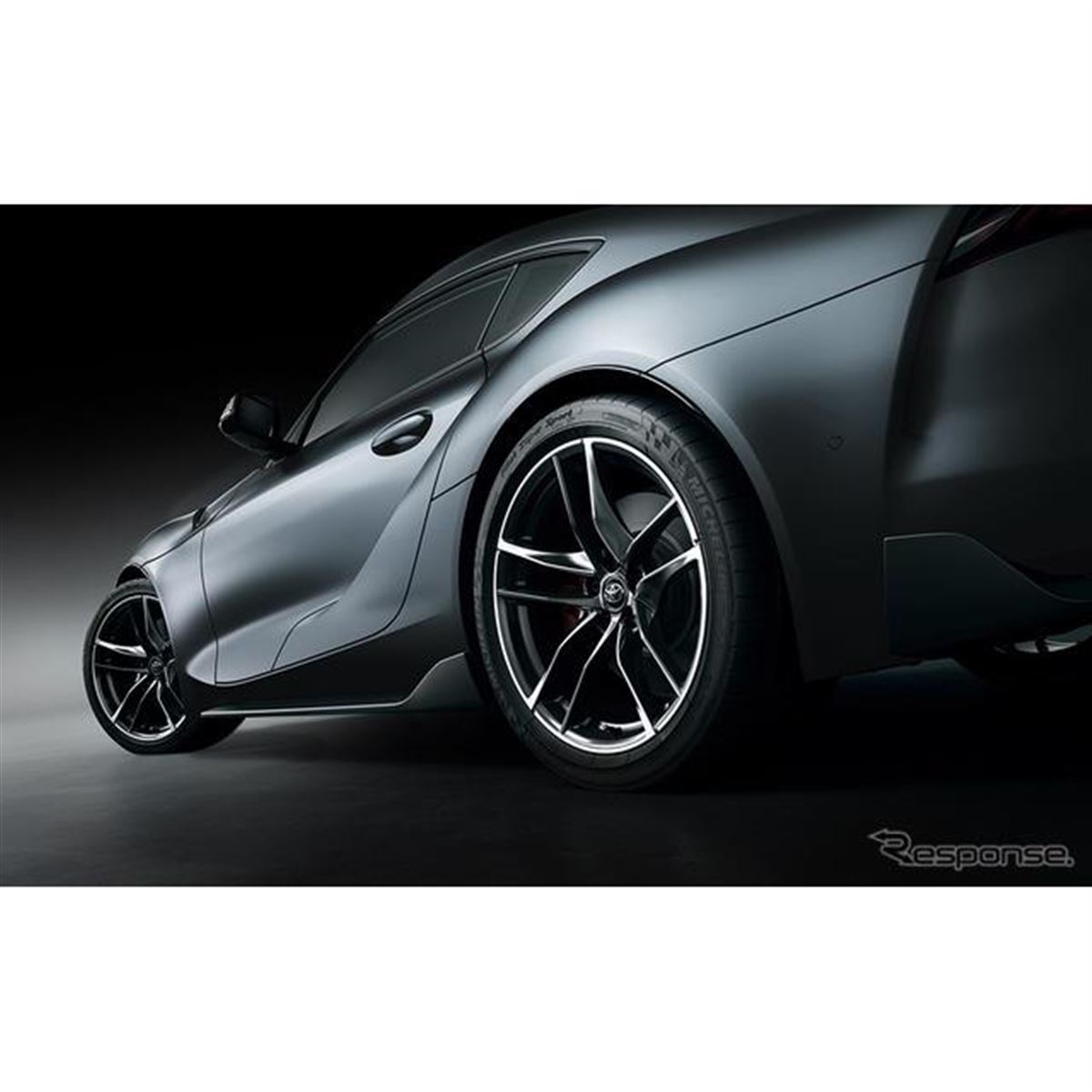 トヨタ スープラ 新型、ミシュラン パイロットスーパースポーツを新車