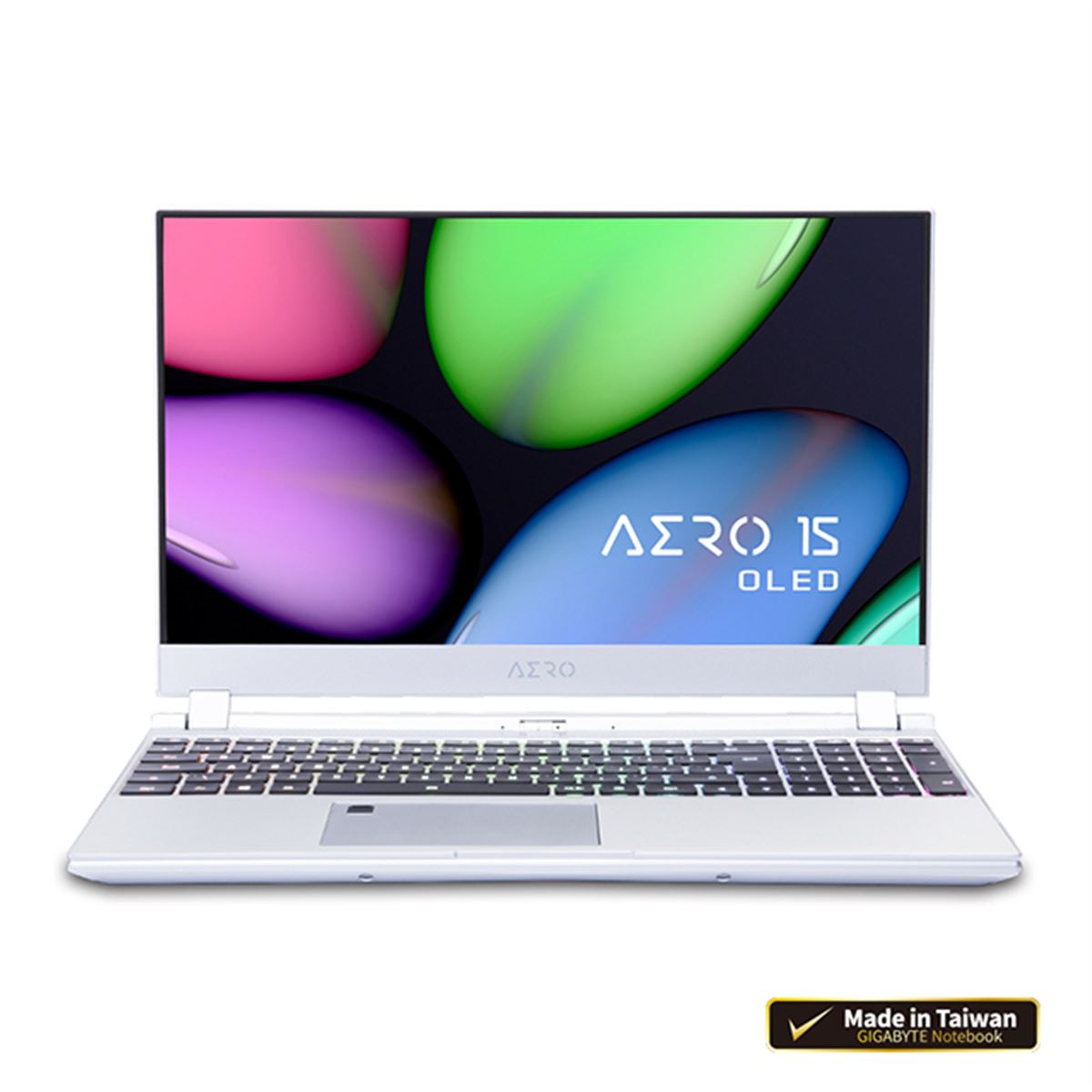 GIGABYTE、有機ELを搭載したノートPC「AERO 15 OLED」のシルバーモデル