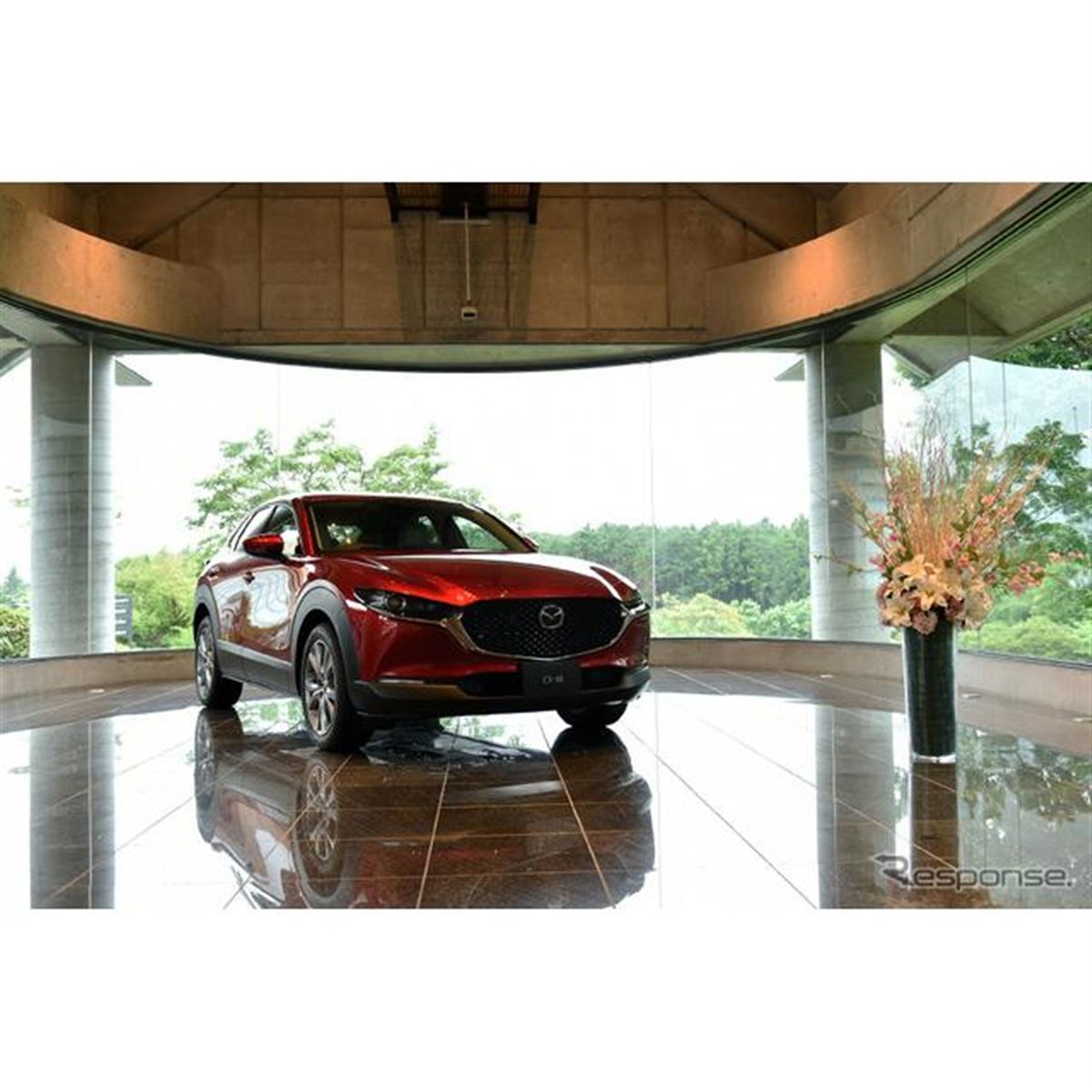 マツダ CX-30】マツダ3のSUV、ポジショニングはCX-3とCX-5の中間