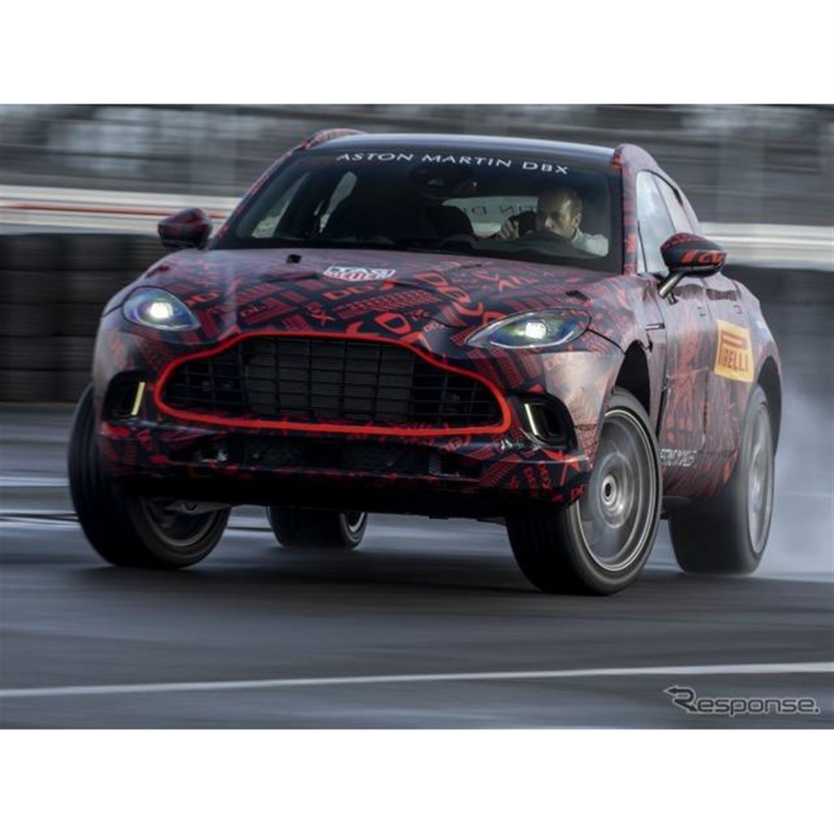 アストンマーティン初のSUV『DBX』、純正アクセサリーを先行発表