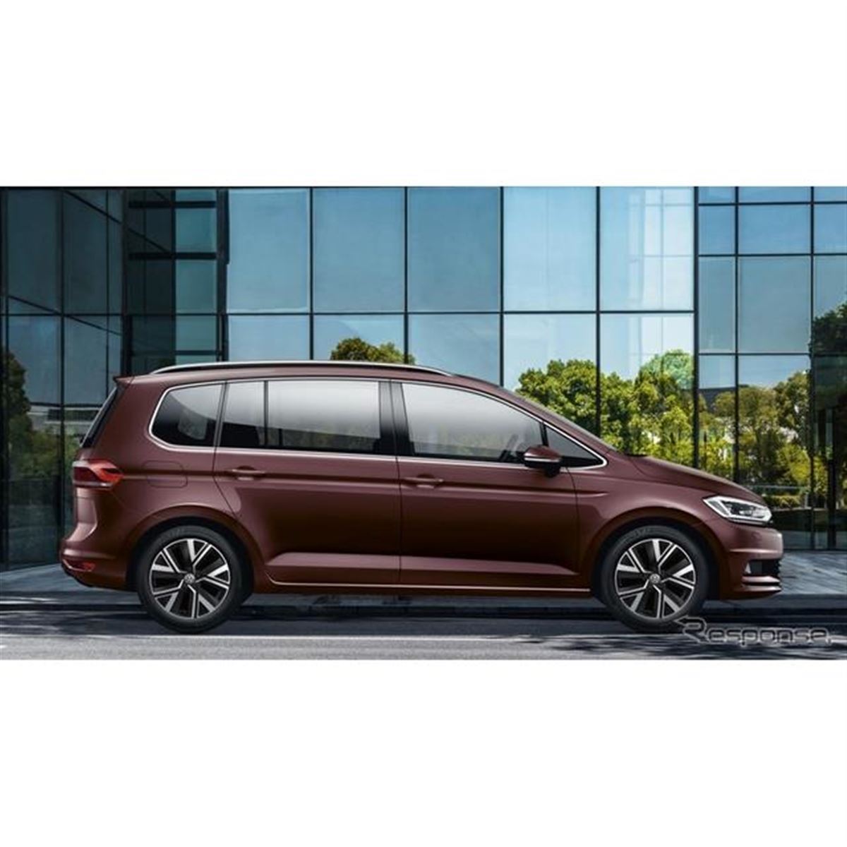 VW ゴルフトゥーラン ディーゼルモデル、DCC標準装備の限定車発売