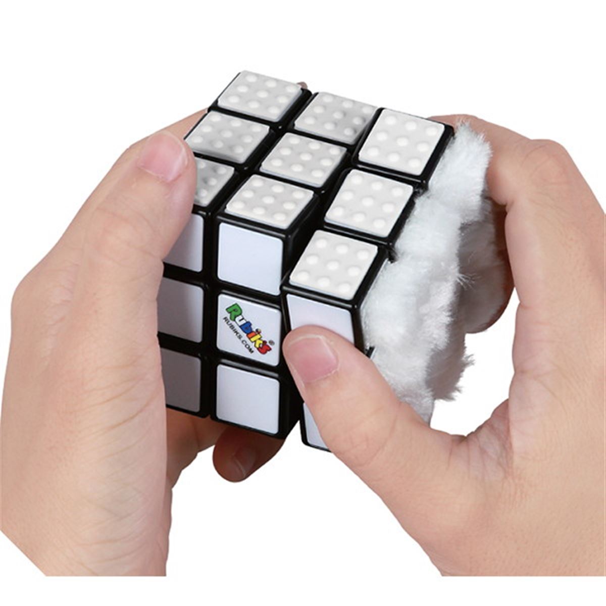 6面すべて白、異なる手触りで揃える「白いルービックキューブ」 - 価格.com