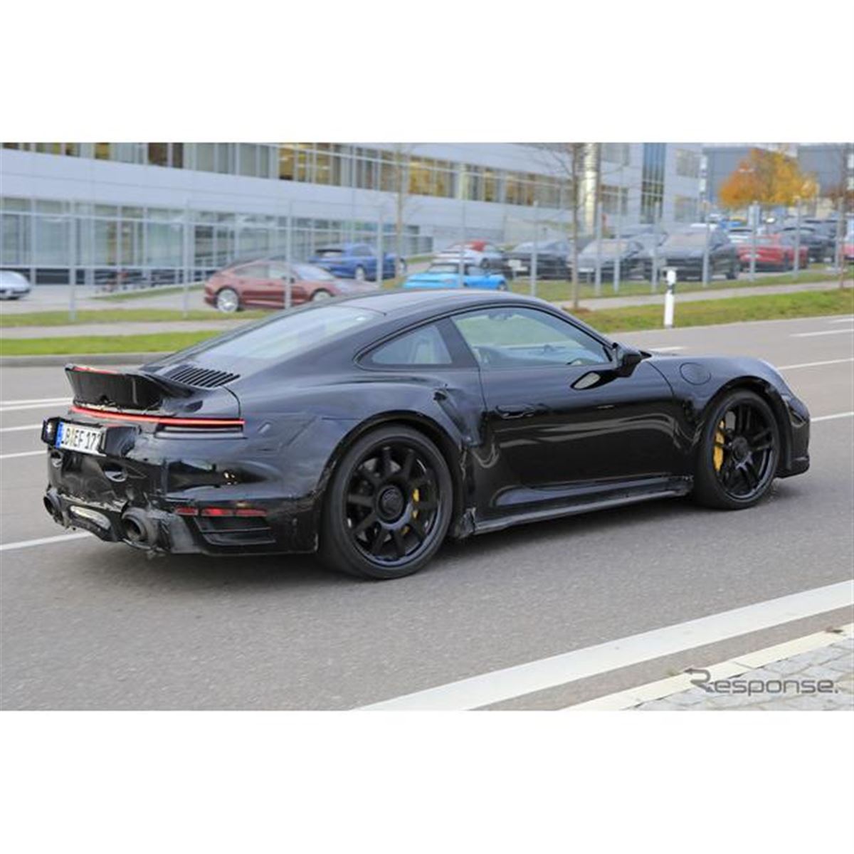 新型「ターボS」か「RS」か…ポルシェ 911ターボ、プロトタイプに