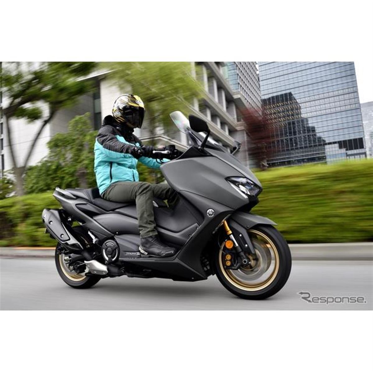 ヤマハＴＭＡＸ５６０ＴＥＣＨＭＡＸ ヤマハ「TMAX560」【1分で読める 国内メーカーのバイク紹介 2024