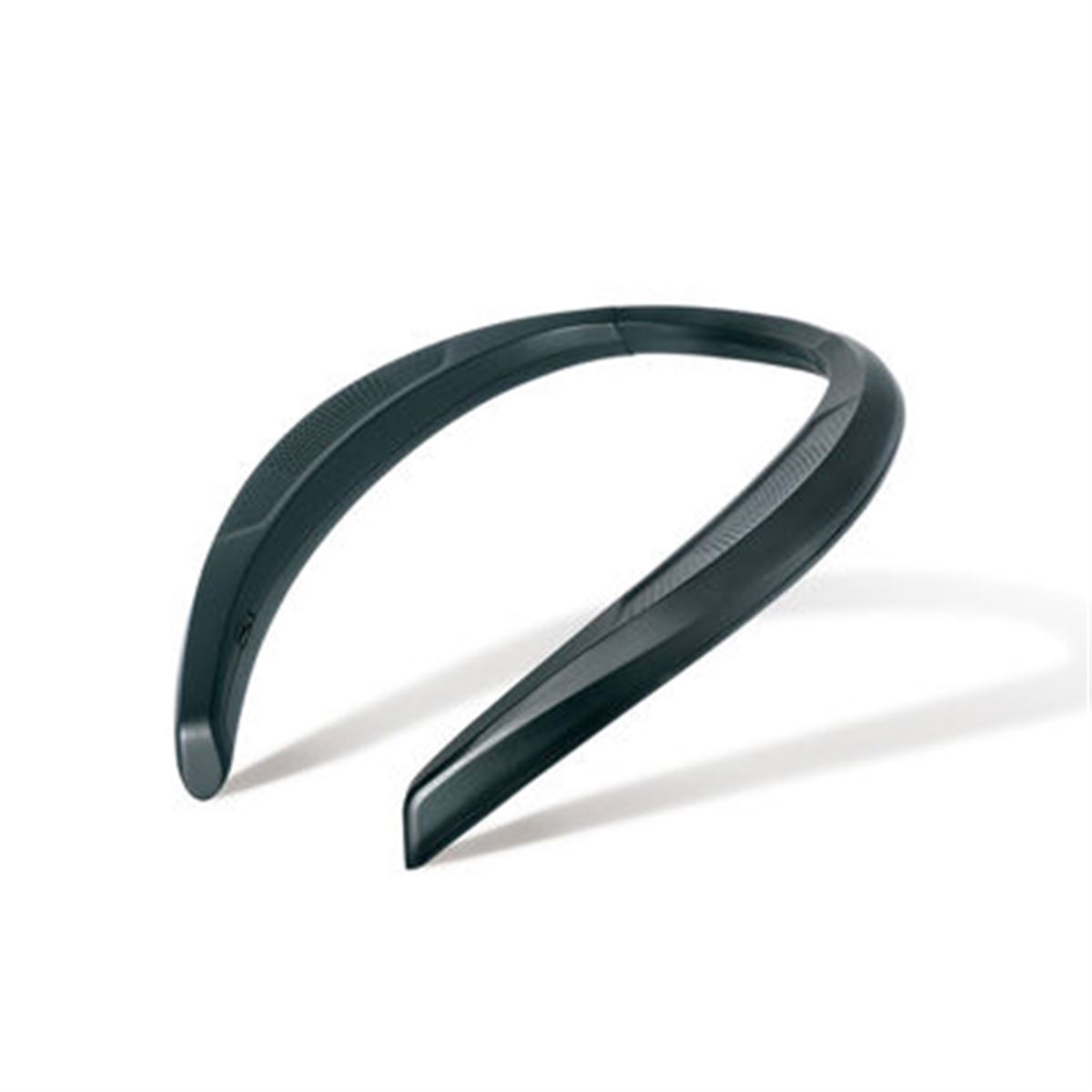 税別3,980円、Bluetooth送信機付きのゲオ限定「ウェアラブルネック