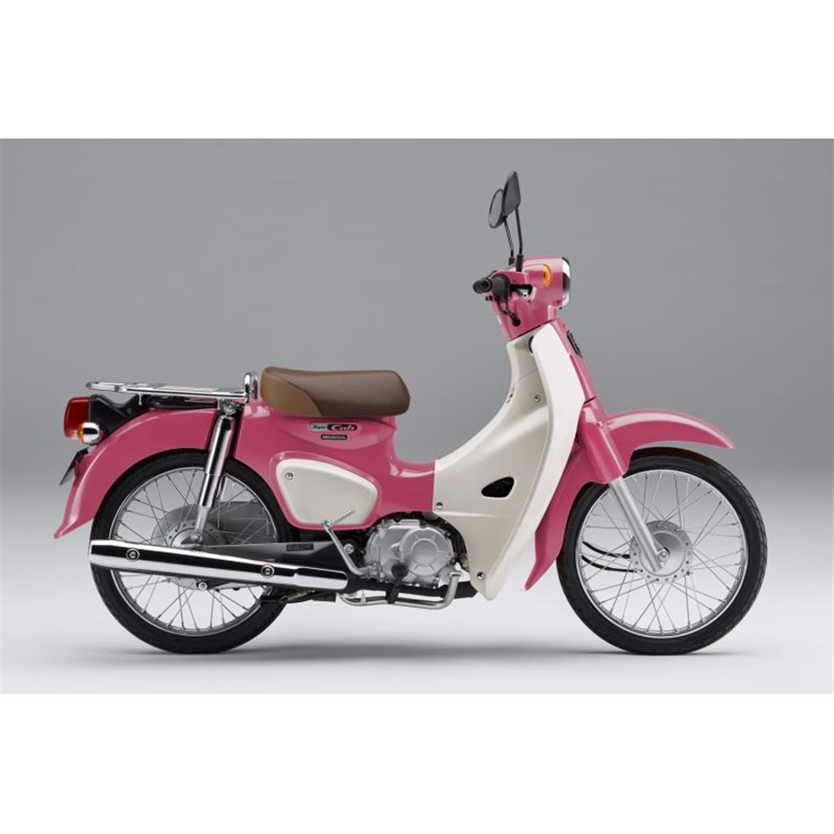 アニメ映画『天気の子』の劇中車を再現 「ホンダ・スーパーカブ50／110