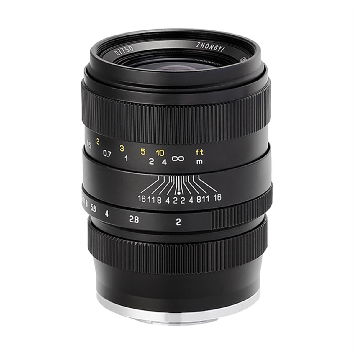 中一光学、「CREATOR 35mm F2/85mm F2/135mm F2.8 II」にXマウント追加 - 価格.com