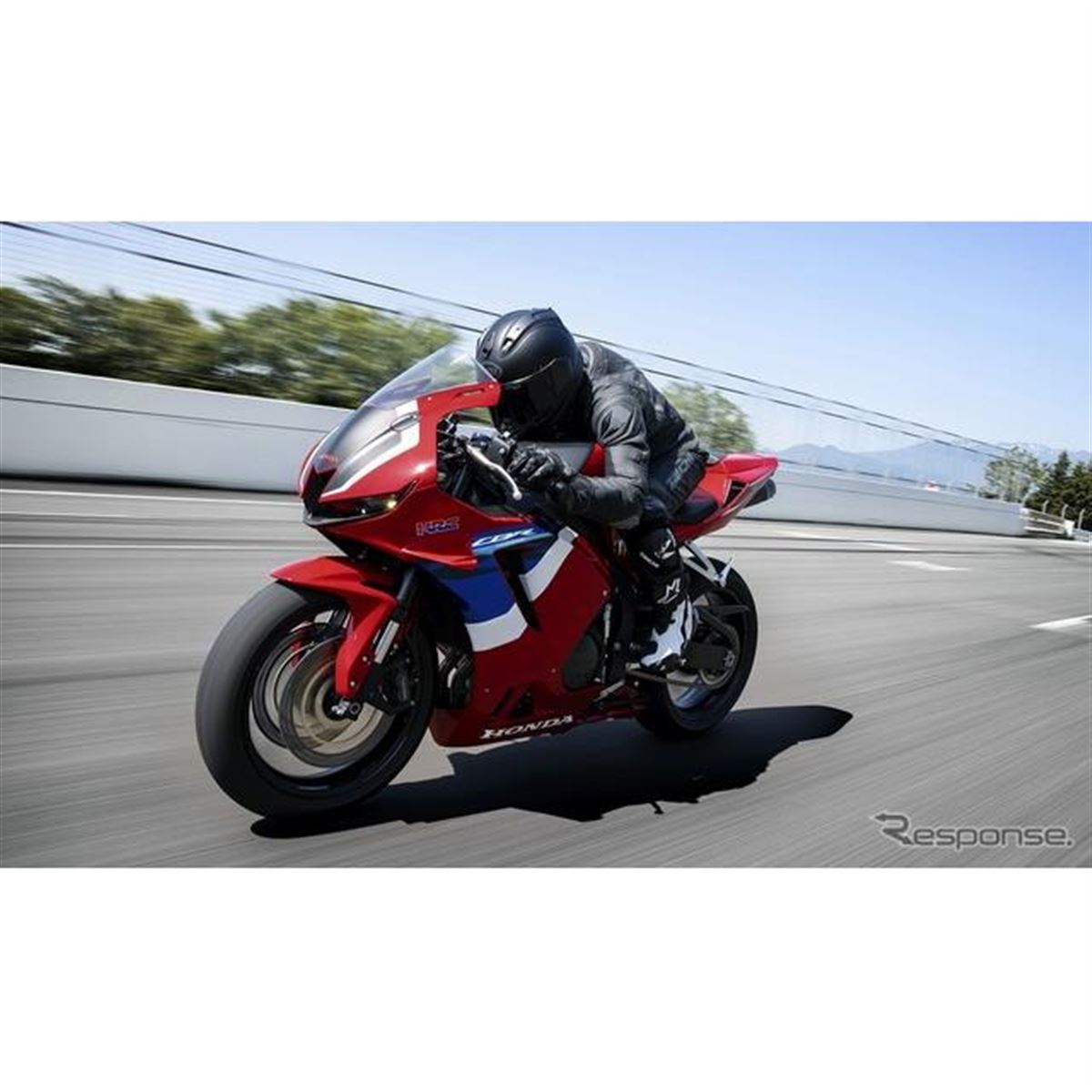 ホンダ CBR600RR 新型、スポーツ性能を追求…価格は160万6000円、9月25