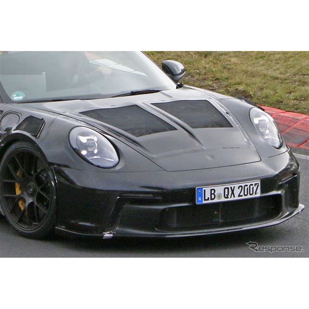 まさかの電動化!? ポルシェ 911 GT3 RS 次期型、プロトタイプから見え