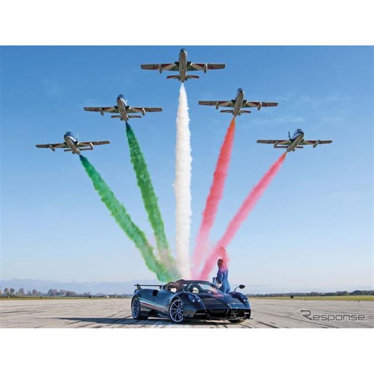 伊空軍アクロバット飛行チーム60周年…パガーニ、840馬力の 伊空軍アクロバット飛行チーム60周年…パガーニ、840馬力の