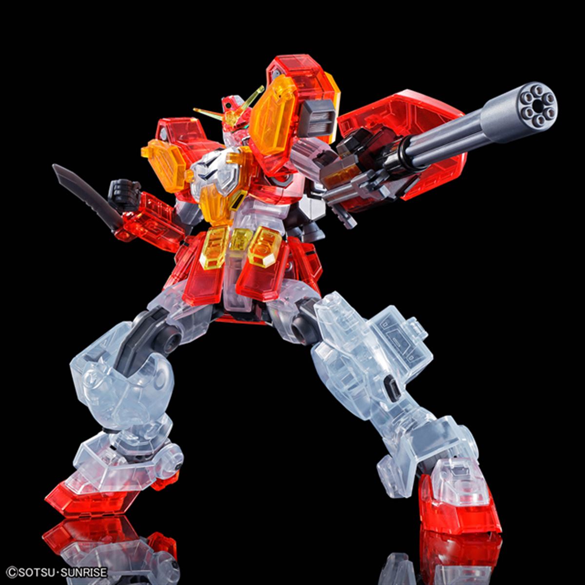 バンダイ、「ガンダムヘビーアームズ」クリアカラーの限定HGガンプラ