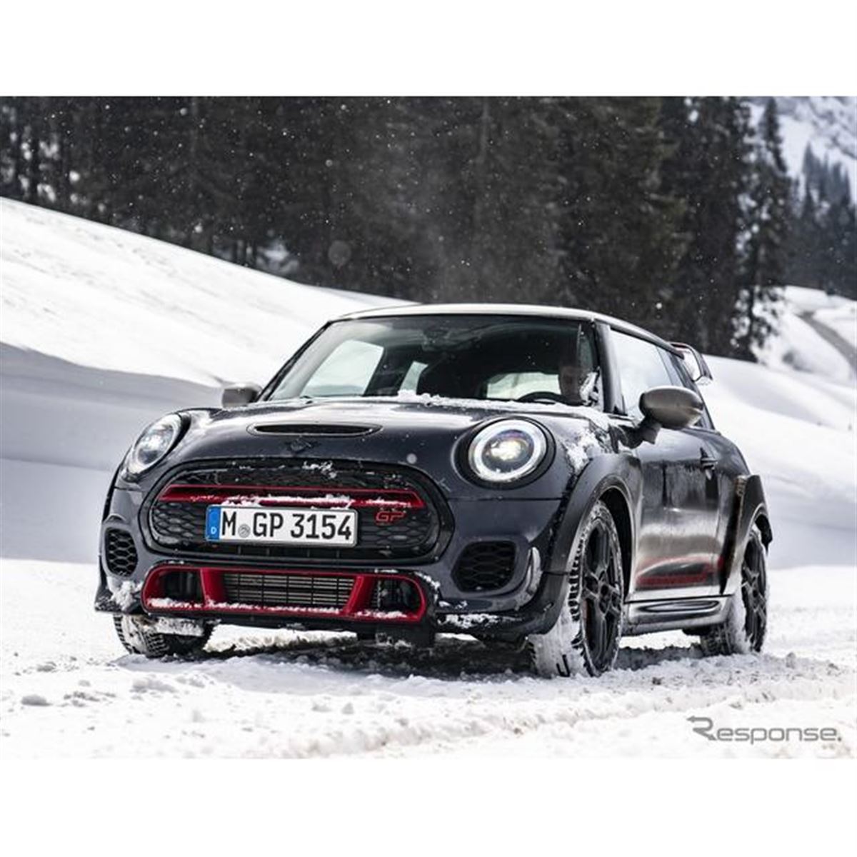 MINI史上最強の306馬力『JCW GP』、専用ウインタータイヤ設定…欧州