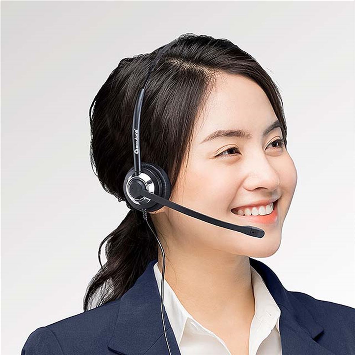 サンワ、RJ-9接続で使えるコールセンターに適したヘッドセット - 価格.com