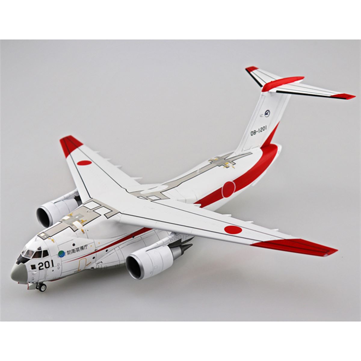 航空自衛隊「C-2輸送機 試作機」1/144模型、輸送室やコックピットも